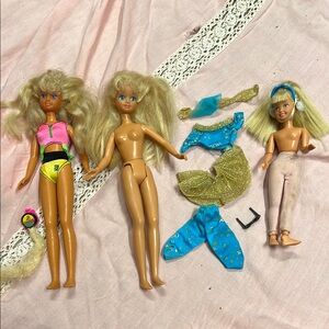 Vintage Barbie skipper and other dolls